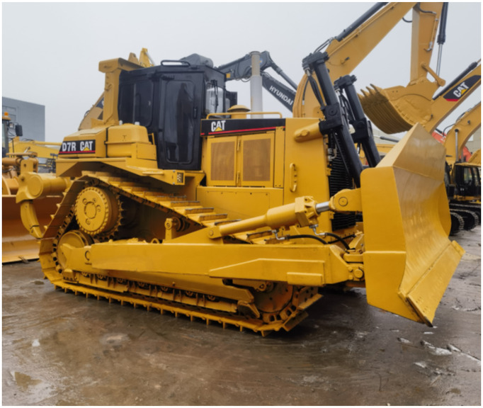 Cheap Used CAT D7R Bulldozer Track Dozer japan used bulldozer for sale - Buldozer: obrázek 1 Cheap Used CAT D7R Bulldozer Track Dozer japan used bulldozer for sale - Buldozer: obrázek 1