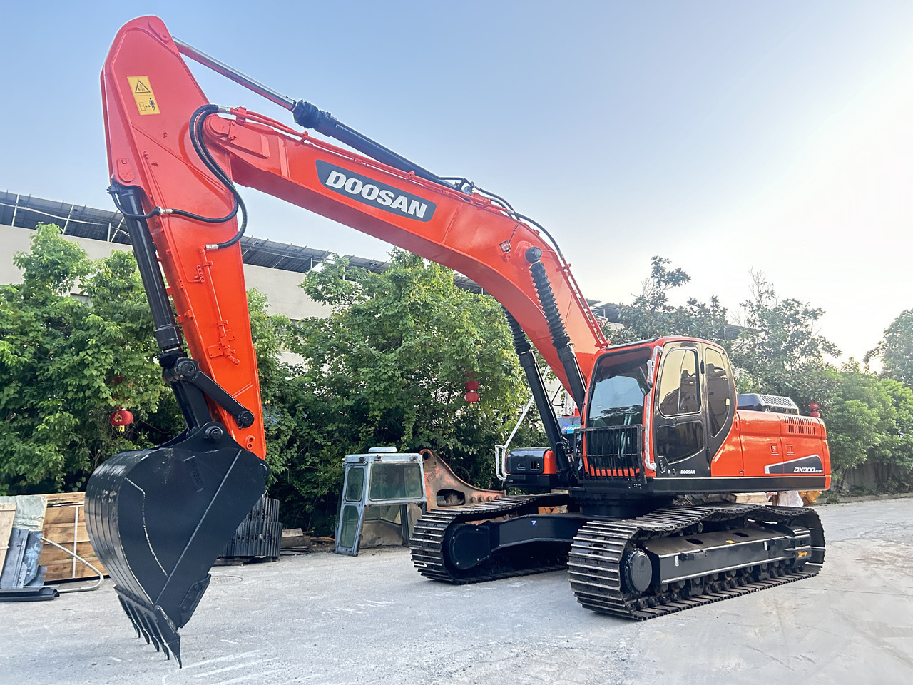 Doosan DX300LC Crawler Excavator - Pásové rýpadlo: obrázek 4 Doosan DX300LC Crawler Excavator - Pásové rýpadlo: obrázek 4