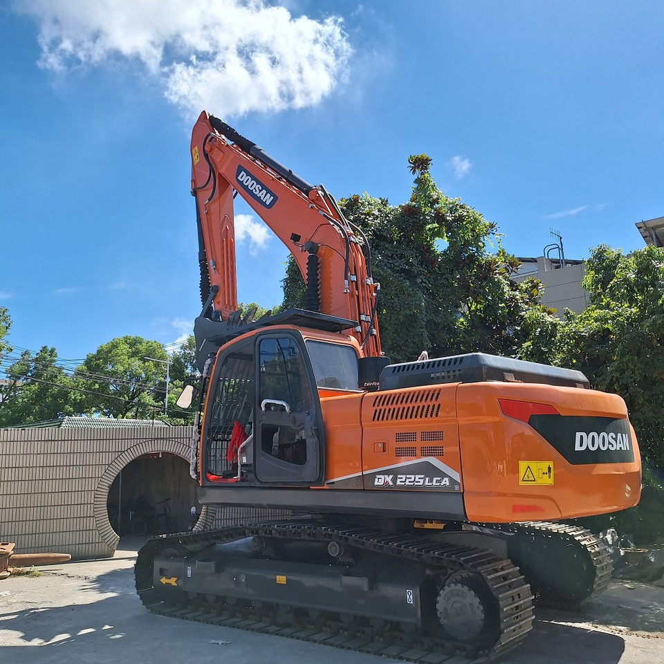 Doosan Dx225LCA Crawler Excavator - Pásové rýpadlo: obrázek 1 Doosan Dx225LCA Crawler Excavator - Pásové rýpadlo: obrázek 1