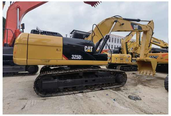 Excavator SECOND HAND Excavator Cat 325D 325DL Used Excavator Cheap Price FOR SALE - Pásové rýpadlo: obrázek 1 Excavator SECOND HAND Excavator Cat 325D 325DL Used Excavator Cheap Price FOR SALE - Pásové rýpadlo: obrázek 1