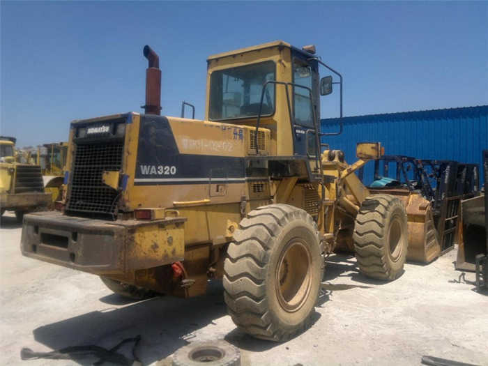 Factory Price Komatsu Used WA320-1 Construction Wheel Loader - Kolový nakladač: obrázek 4 Factory Price Komatsu Used WA320-1 Construction Wheel Loader - Kolový nakladač: obrázek 4