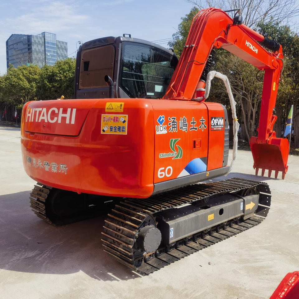 Hitachi ZX60 Excavator - Pásové rýpadlo: obrázek 2 Hitachi ZX60 Excavator - Pásové rýpadlo: obrázek 2