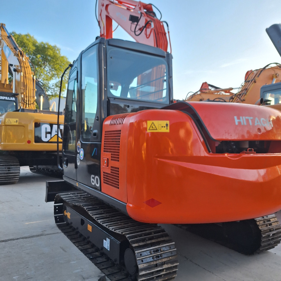 Hitachi ZX70 Excavator - Pásové rýpadlo: obrázek 4 Hitachi ZX70 Excavator - Pásové rýpadlo: obrázek 4