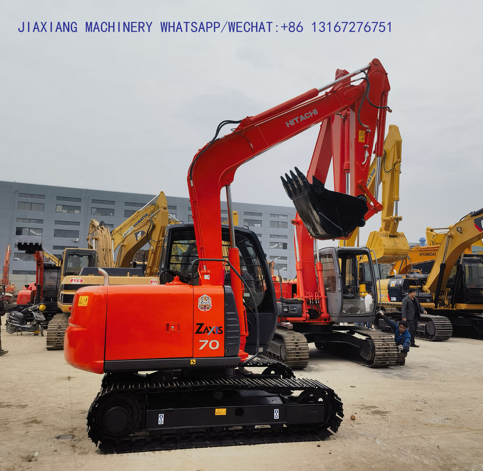 Hitachi ZX70 Excavator - Pásové rýpadlo: obrázek 5 Hitachi ZX70 Excavator - Pásové rýpadlo: obrázek 5
