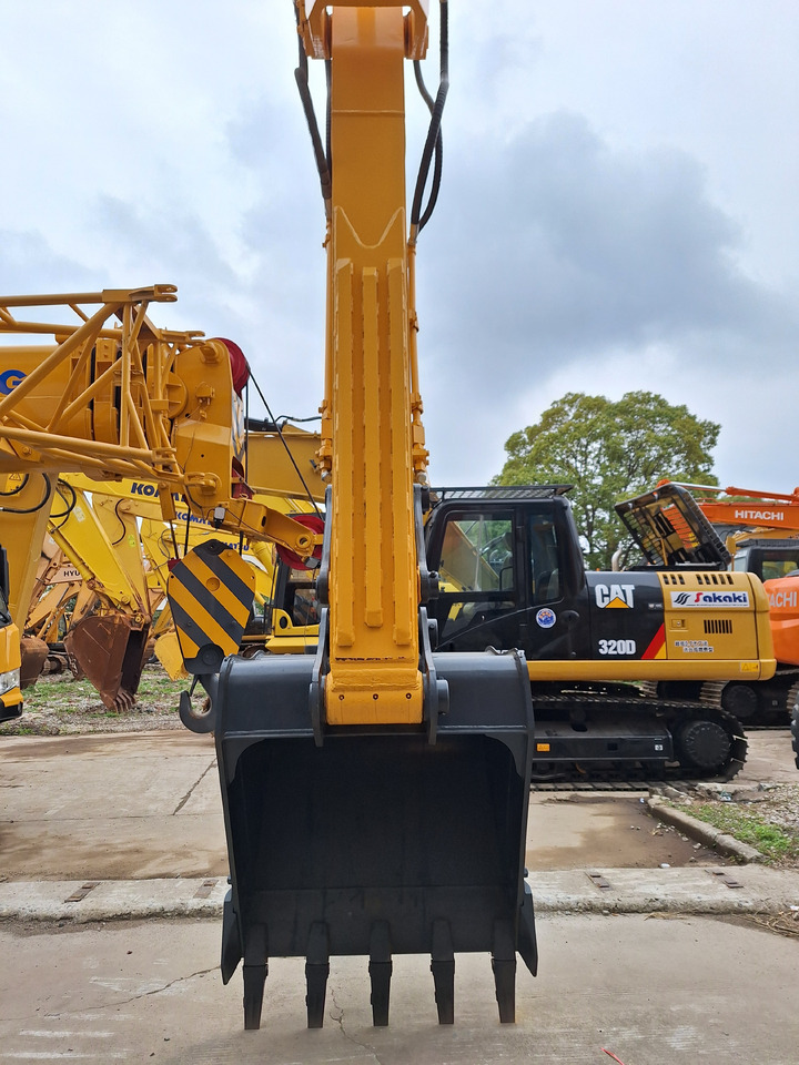 Hyundai 220LC-9S Excavator - Pásové rýpadlo: obrázek 5 Hyundai 220LC-9S Excavator - Pásové rýpadlo: obrázek 5