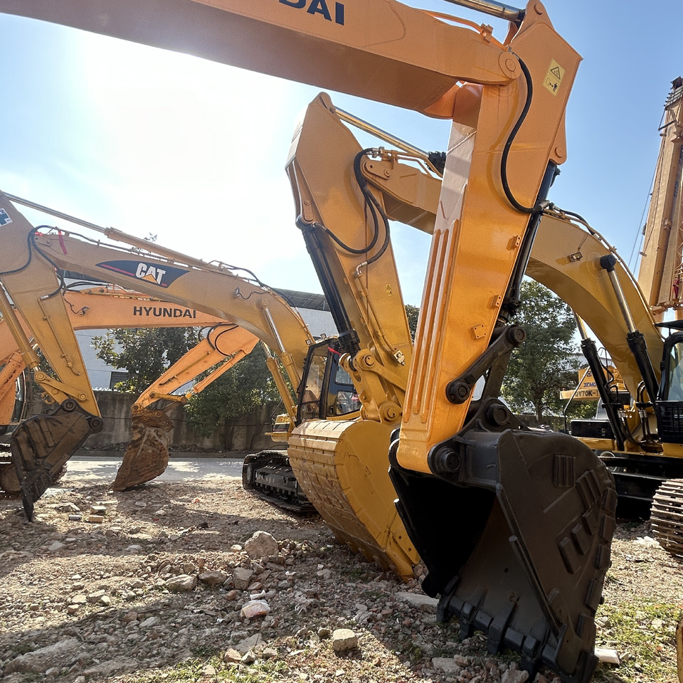 Hyundai 305LC-9T excavator - Pásové rýpadlo: obrázek 5 Hyundai 305LC-9T excavator - Pásové rýpadlo: obrázek 5