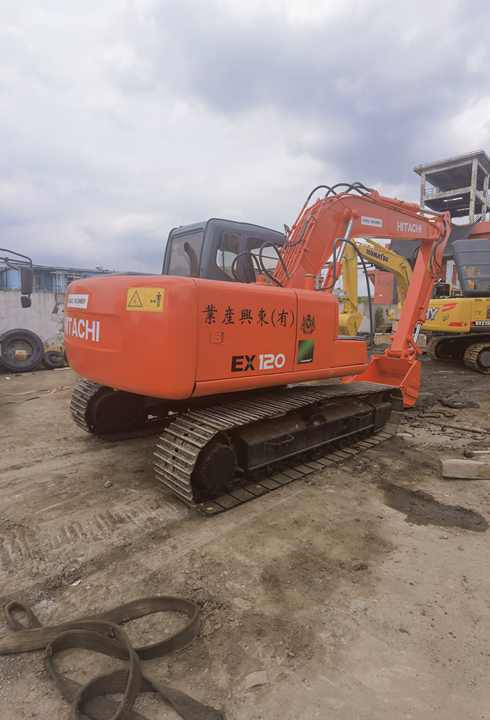 Japan made used hitachi ex120-5 ex120 crawler excavator ex200 ex200-5 zx120 zx200 zx210 FOR SALE - Pásové rýpadlo: obrázek 3 Japan made used hitachi ex120-5 ex120 crawler excavator ex200 ex200-5 zx120 zx200 zx210 FOR SALE - Pásové rýpadlo: obrázek 3