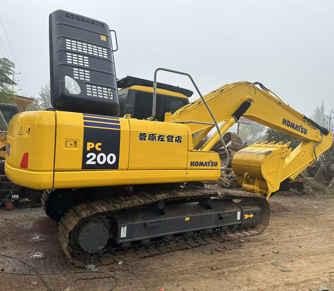 Komatsu PC200-7 excavator - Pásové rýpadlo: obrázek 3 Komatsu PC200-7 excavator - Pásové rýpadlo: obrázek 3