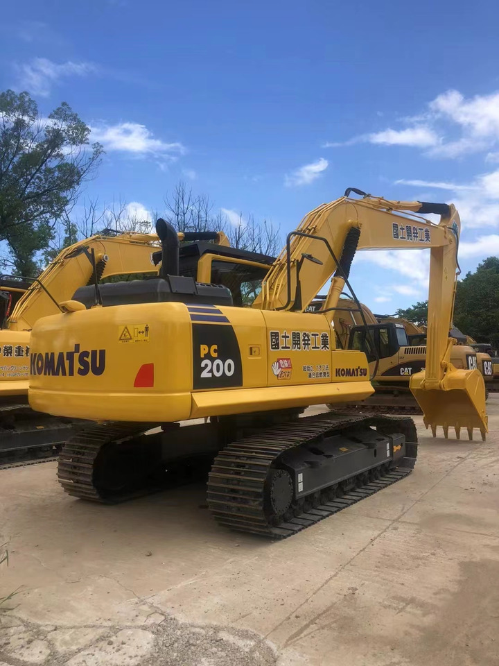 Komatsu PC200-8 Excavator - Pásové rýpadlo: obrázek 2 Komatsu PC200-8 Excavator - Pásové rýpadlo: obrázek 2