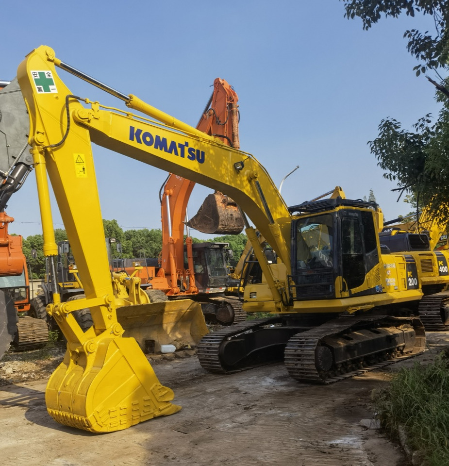 Komatsu PC200-8 Excavator - Pásové rýpadlo: obrázek 4 Komatsu PC200-8 Excavator - Pásové rýpadlo: obrázek 4