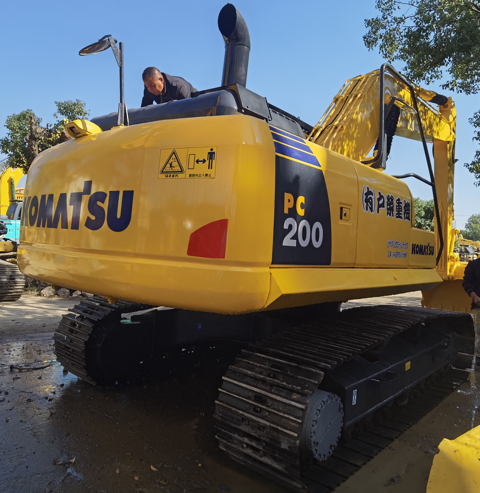 Komatsu PC200-8 Excavator - Pásové rýpadlo: obrázek 2 Komatsu PC200-8 Excavator - Pásové rýpadlo: obrázek 2