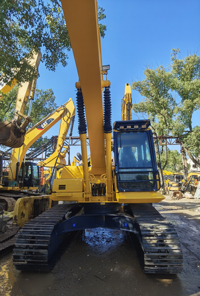 Komatsu PC200-8 Excavator - Pásové rýpadlo: obrázek 3 Komatsu PC200-8 Excavator - Pásové rýpadlo: obrázek 3