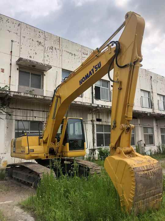 Komatsu PC220-7 - Pásové rýpadlo: obrázek 5 Komatsu PC220-7 - Pásové rýpadlo: obrázek 5
