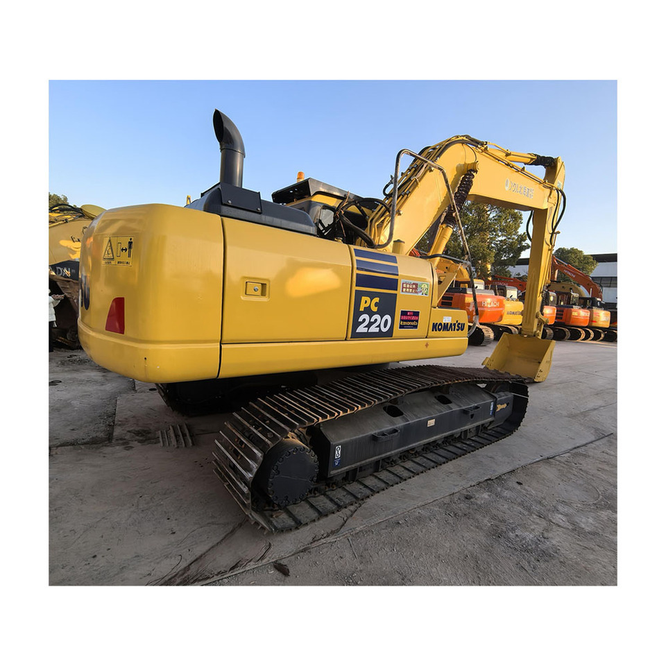 Komatsu PC220-7 - Pásové rýpadlo: obrázek 1 Komatsu PC220-7 - Pásové rýpadlo: obrázek 1