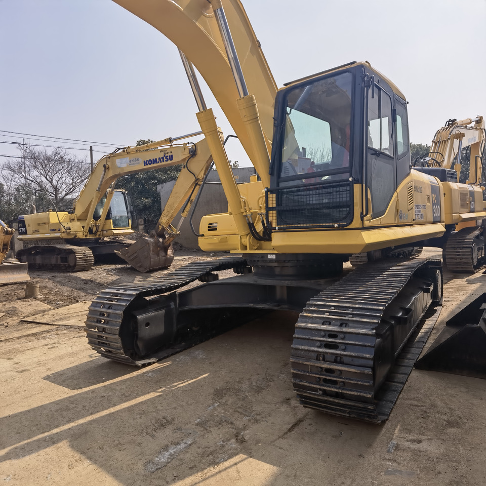 Komatsu PC300-7 Excavator - Pásové rýpadlo: obrázek 4 Komatsu PC300-7 Excavator - Pásové rýpadlo: obrázek 4
