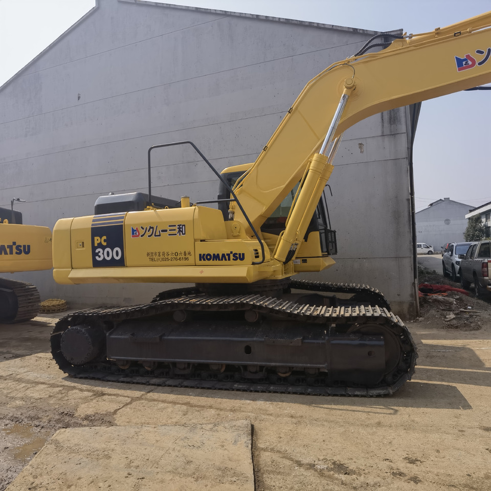 Komatsu PC300-7 Excavator - Pásové rýpadlo: obrázek 2 Komatsu PC300-7 Excavator - Pásové rýpadlo: obrázek 2