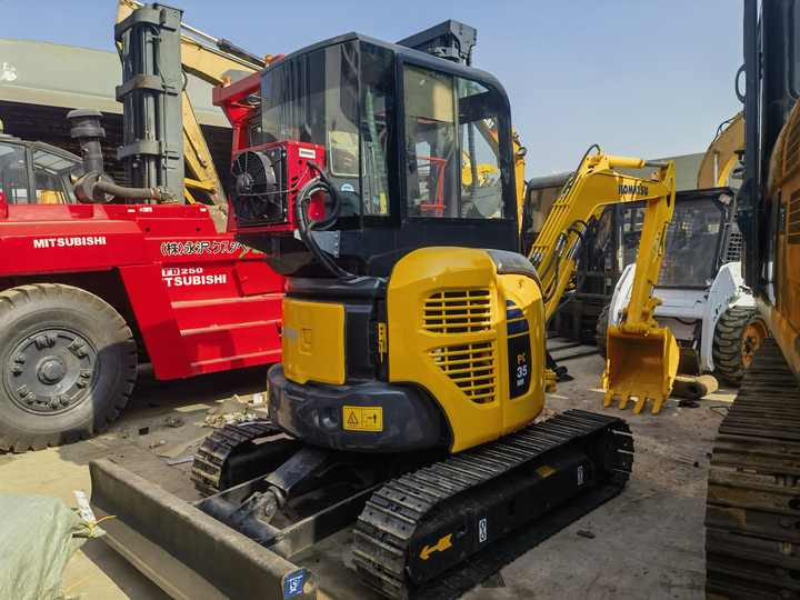 Komatsu mini excavator PC35MR cheap for sale Komatsu digger excavator 3.5 ton used excavator PC35 for sale - Pásové rýpadlo: obrázek 5 Komatsu mini excavator PC35MR cheap for sale Komatsu digger excavator 3.5 ton used excavator PC35 for sale - Pásové rýpadlo: obrázek 5