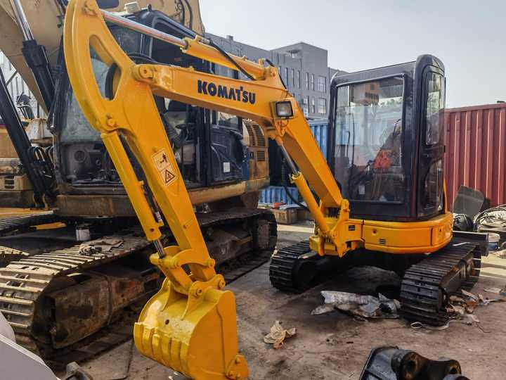 Komatsu mini excavator PC35MR cheap for sale Komatsu digger excavator 3.5 ton used excavator PC35 for sale - Pásové rýpadlo: obrázek 2 Komatsu mini excavator PC35MR cheap for sale Komatsu digger excavator 3.5 ton used excavator PC35 for sale - Pásové rýpadlo: obrázek 2