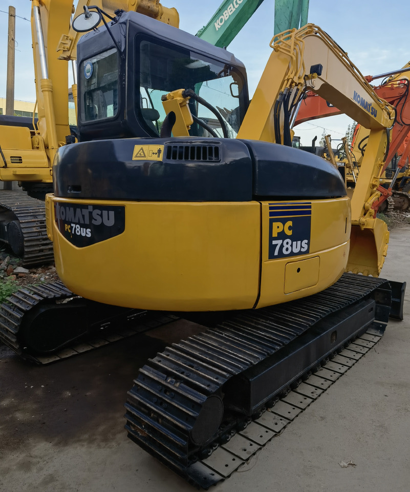 Komatsu pc78 Excavator - Pásové rýpadlo: obrázek 1 Komatsu pc78 Excavator - Pásové rýpadlo: obrázek 1