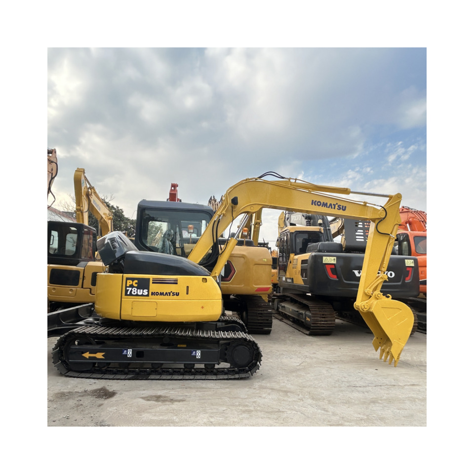 Komatsu pc78us Excavator - Pásové rýpadlo: obrázek 2 Komatsu pc78us Excavator - Pásové rýpadlo: obrázek 2