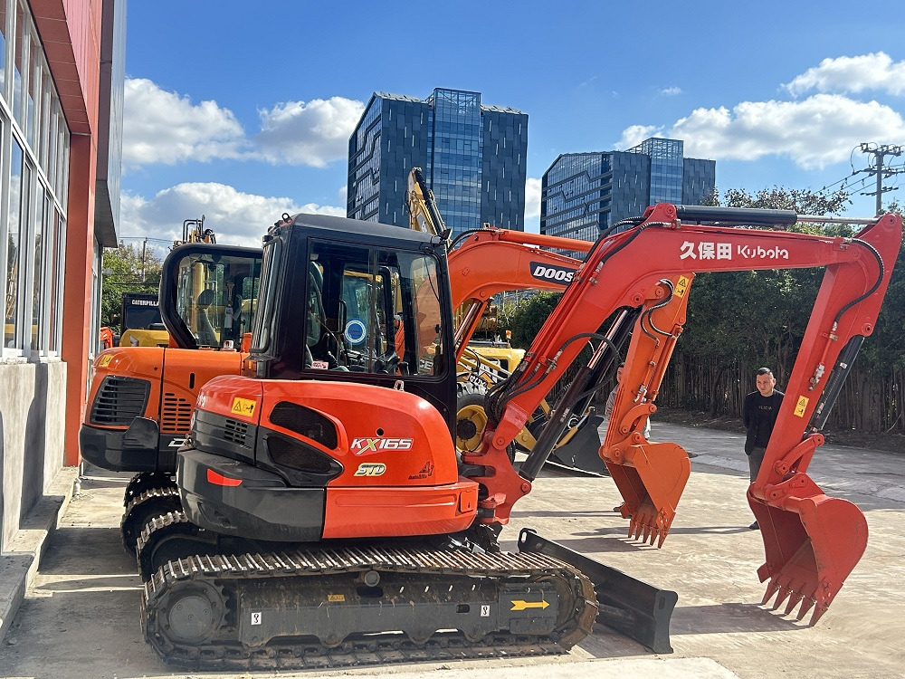 Kubota KX165-5 Excavators - Pásové rýpadlo: obrázek 4 Kubota KX165-5 Excavators - Pásové rýpadlo: obrázek 4