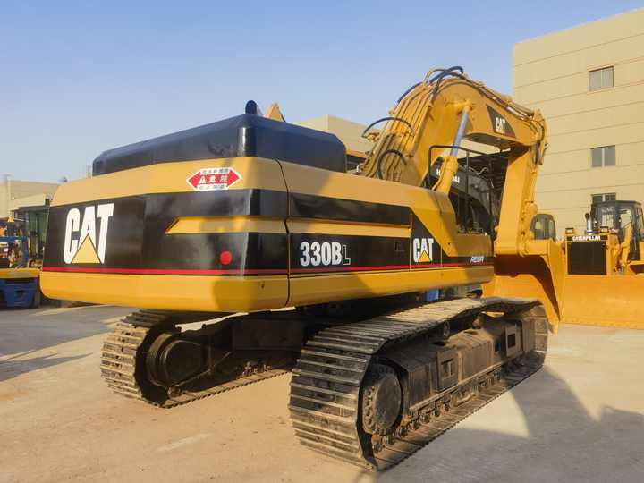 Original Japan made Caterpillar machine Used Machinery CAT 330BL cheap used excavator for sale - Rýpadlo: obrázek 4 Original Japan made Caterpillar machine Used Machinery CAT 330BL cheap used excavator for sale - Rýpadlo: obrázek 4