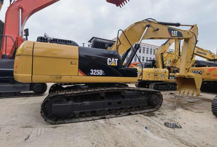 Reasonable Price Used Excavator Cat325DL second hand Cat Excavator Cat 325DL Used Excavator for Sale - Pásové rýpadlo: obrázek 3 Reasonable Price Used Excavator Cat325DL second hand Cat Excavator Cat 325DL Used Excavator for Sale - Pásové rýpadlo: obrázek 3