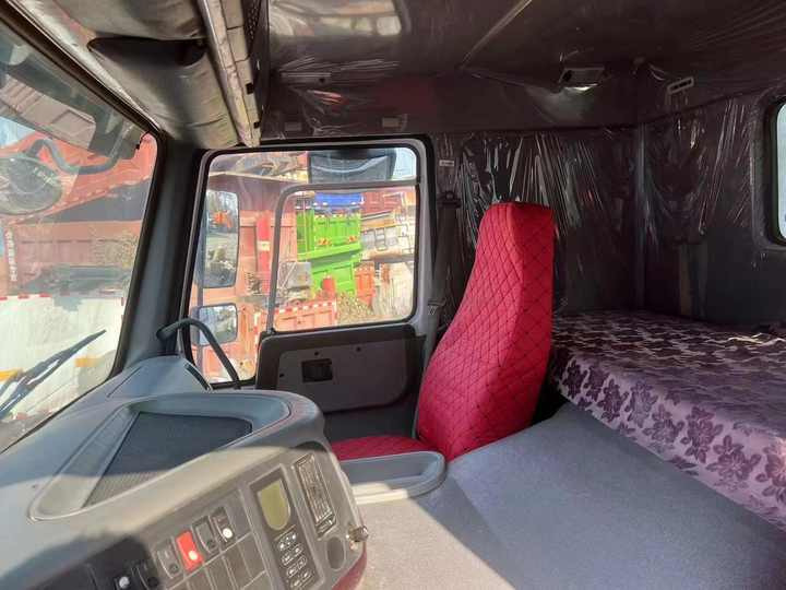 Second Hand 6x4/8x4 Used Howo Tipper Dump Truck Used 10 Wheels Sinotruck Howo Dump Truck - Sklápěč: obrázek 3 Second Hand 6x4/8x4 Used Howo Tipper Dump Truck Used 10 Wheels Sinotruck Howo Dump Truck - Sklápěč: obrázek 3