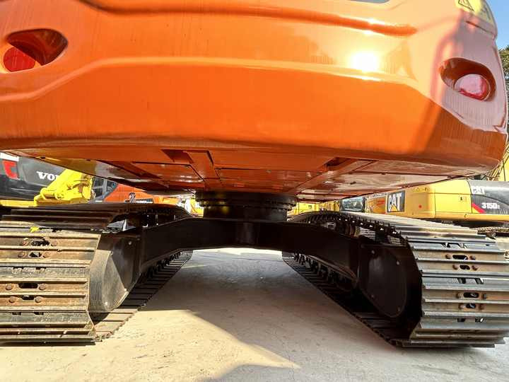 Second Hand Doosan Excavator Crawler DX225LC-9C crawler Used Excavator For Sale in shanghai yard - Pásové rýpadlo: obrázek 3 Second Hand Doosan Excavator Crawler DX225LC-9C crawler Used Excavator For Sale in shanghai yard - Pásové rýpadlo: obrázek 3