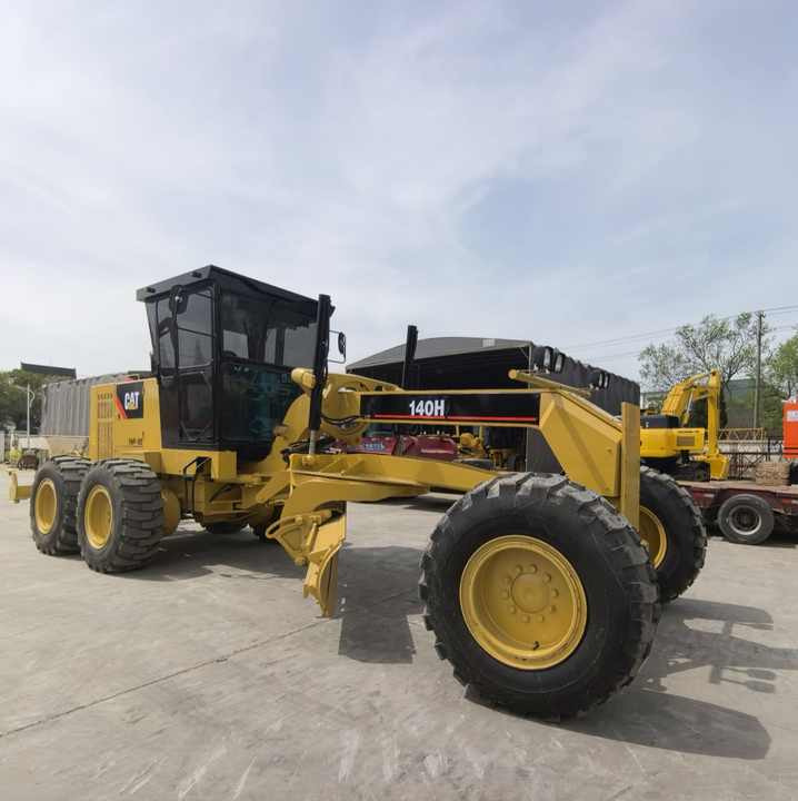 Second Hnad CAT 140H Used Motor Original in Good Condition Caterpillar 140H for sale in shanghai yard - Grejdr: obrázek 4 Second Hnad CAT 140H Used Motor Original in Good Condition Caterpillar 140H for sale in shanghai yard - Grejdr: obrázek 4