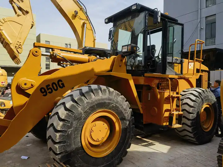 Second hand Used made in japan CAT 950G 950C 950E 966G 966H 966F wheel loader for sale - Kolový nakladač: obrázek 3 Second hand Used made in japan CAT 950G 950C 950E 966G 966H 966F wheel loader for sale - Kolový nakladač: obrázek 3