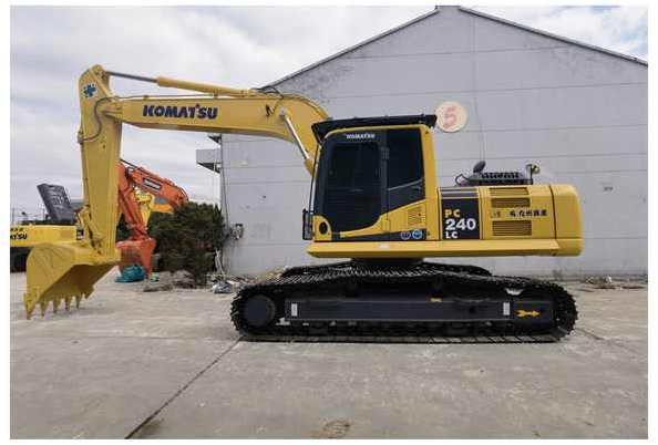 Used Excavator Komatsu PC240LC-8 original Japan Komatsu PC240-8 Digger for Sale - Pásové rýpadlo: obrázek 1 Used Excavator Komatsu PC240LC-8 original Japan Komatsu PC240-8 Digger for Sale - Pásové rýpadlo: obrázek 1