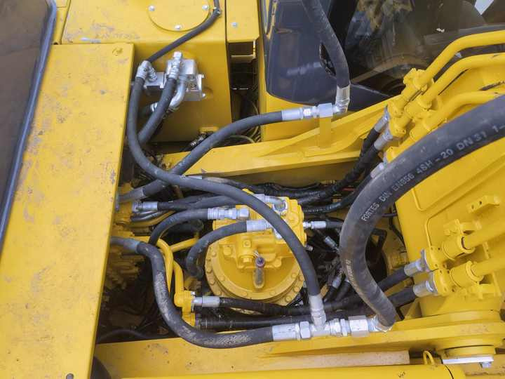 Pásové rýpadlo Used Komatsu excavator PC220-8 second hand hydraulic crawler excavator PC400-7 for sale: obrázek 6
