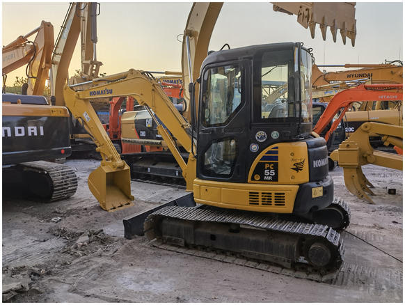 Used komatsu Mini size japan excavator pc55 pc70 crawler digger pc55mr pc55 pc60 pc120 pc128 pc138 for sale - Mini rýpadlo: obrázek 1 Used komatsu Mini size japan excavator pc55 pc70 crawler digger pc55mr pc55 pc60 pc120 pc128 pc138 for sale - Mini rýpadlo: obrázek 1