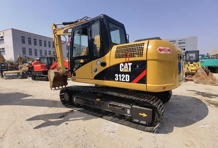 Used original CAT312D Japan CAT 312D used caterpillar cat312d for sale in china good condition - Pásové rýpadlo: obrázek 2 Used original CAT312D Japan CAT 312D used caterpillar cat312d for sale in china good condition - Pásové rýpadlo: obrázek 2