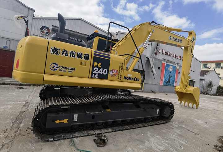 Used original komatsu240-8 24tons hydraulic crawler excavator used crawler excavator Komatsu pc240-8CL - Pásové rýpadlo: obrázek 5 Used original komatsu240-8 24tons hydraulic crawler excavator used crawler excavator Komatsu pc240-8CL - Pásové rýpadlo: obrázek 5