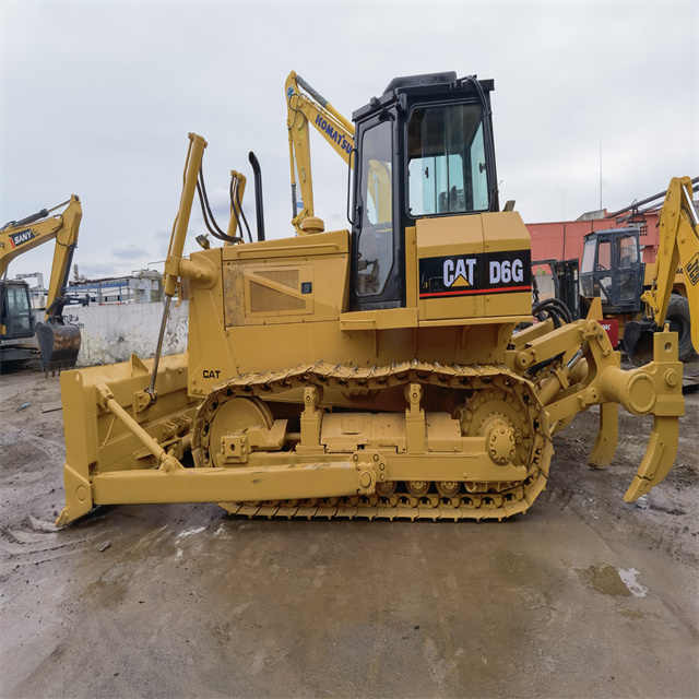 Cat d6g crawler tractor Cat D6 Dozer second hand high quality cat d6g dozer for sale - Buldozer: obrázek 4 Cat d6g crawler tractor Cat D6 Dozer second hand high quality cat d6g dozer for sale - Buldozer: obrázek 4