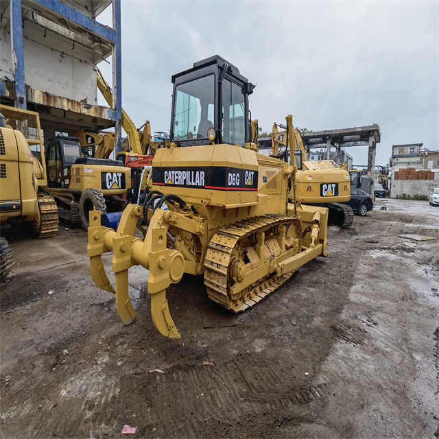 Cat d6g crawler tractor Cat D6 Dozer second hand high quality cat d6g dozer for sale - Buldozer: obrázek 5 Cat d6g crawler tractor Cat D6 Dozer second hand high quality cat d6g dozer for sale - Buldozer: obrázek 5