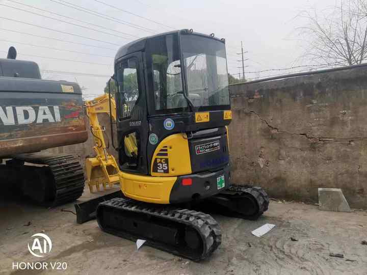 Komatsu second hand digger mini excavator pc35 used excavators komatsu pc35 for sale - Pásové rýpadlo: obrázek 3 Komatsu second hand digger mini excavator pc35 used excavators komatsu pc35 for sale - Pásové rýpadlo: obrázek 3