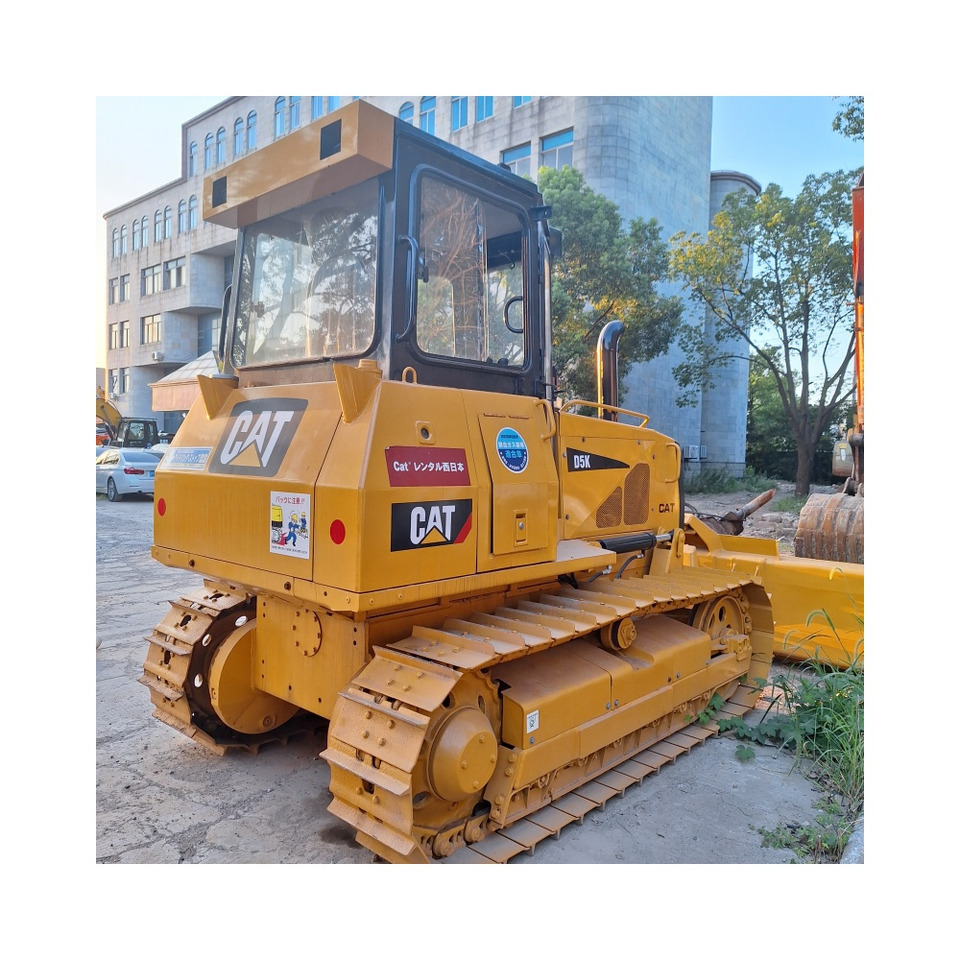 Used caterpillar cat D5k bulldozer - Buldozer: obrázek 1 Used caterpillar cat D5k bulldozer - Buldozer: obrázek 1