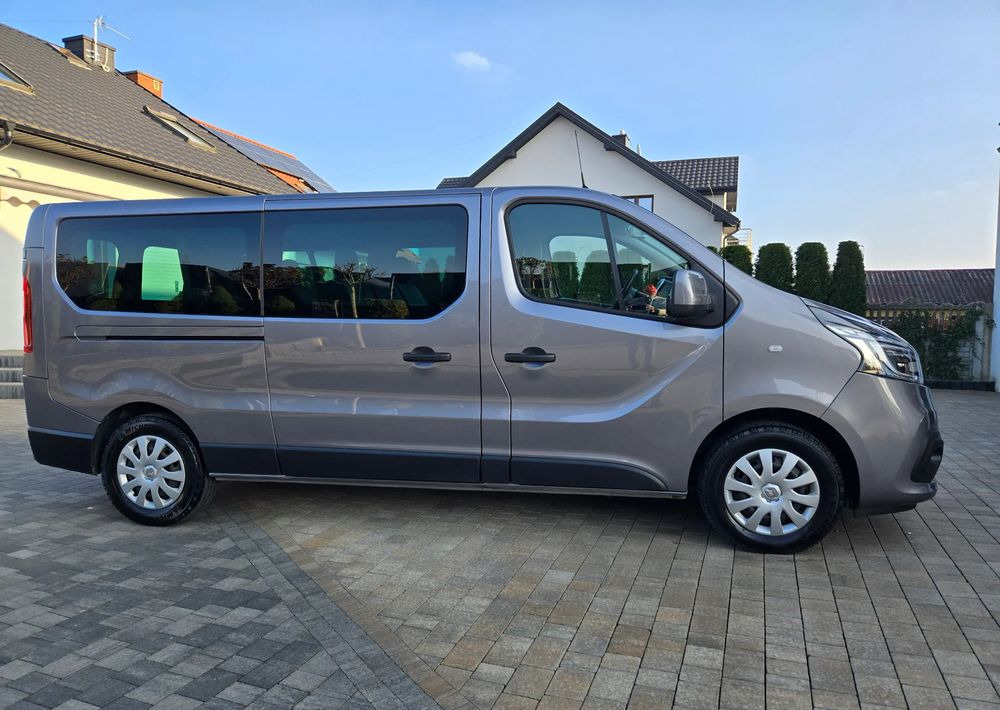 Renault Trafic Grand SpaceClass 2.0 dCi EDC - Minibus, Mikrobus: obrázek 5 Renault Trafic Grand SpaceClass 2.0 dCi EDC - Minibus, Mikrobus: obrázek 5