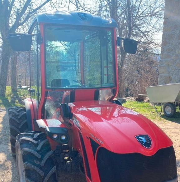 CARRARO TRX 5800 - Traktor: obrázek 1 CARRARO TRX 5800 - Traktor: obrázek 1