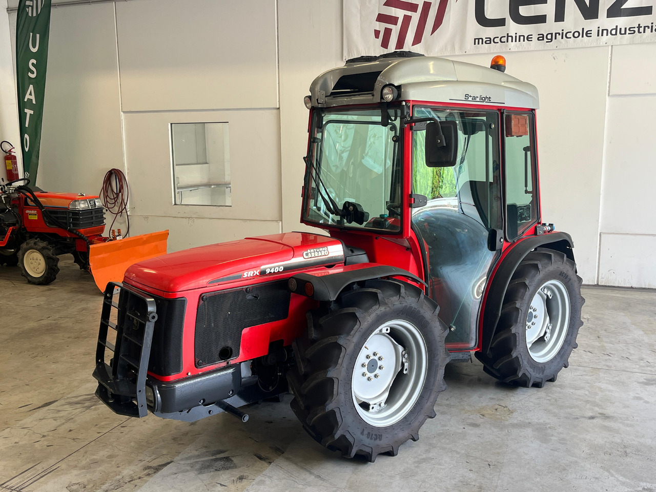 ANTONIO CARRARO SRX 9400 - Traktor: obrázek 2 ANTONIO CARRARO SRX 9400 - Traktor: obrázek 2