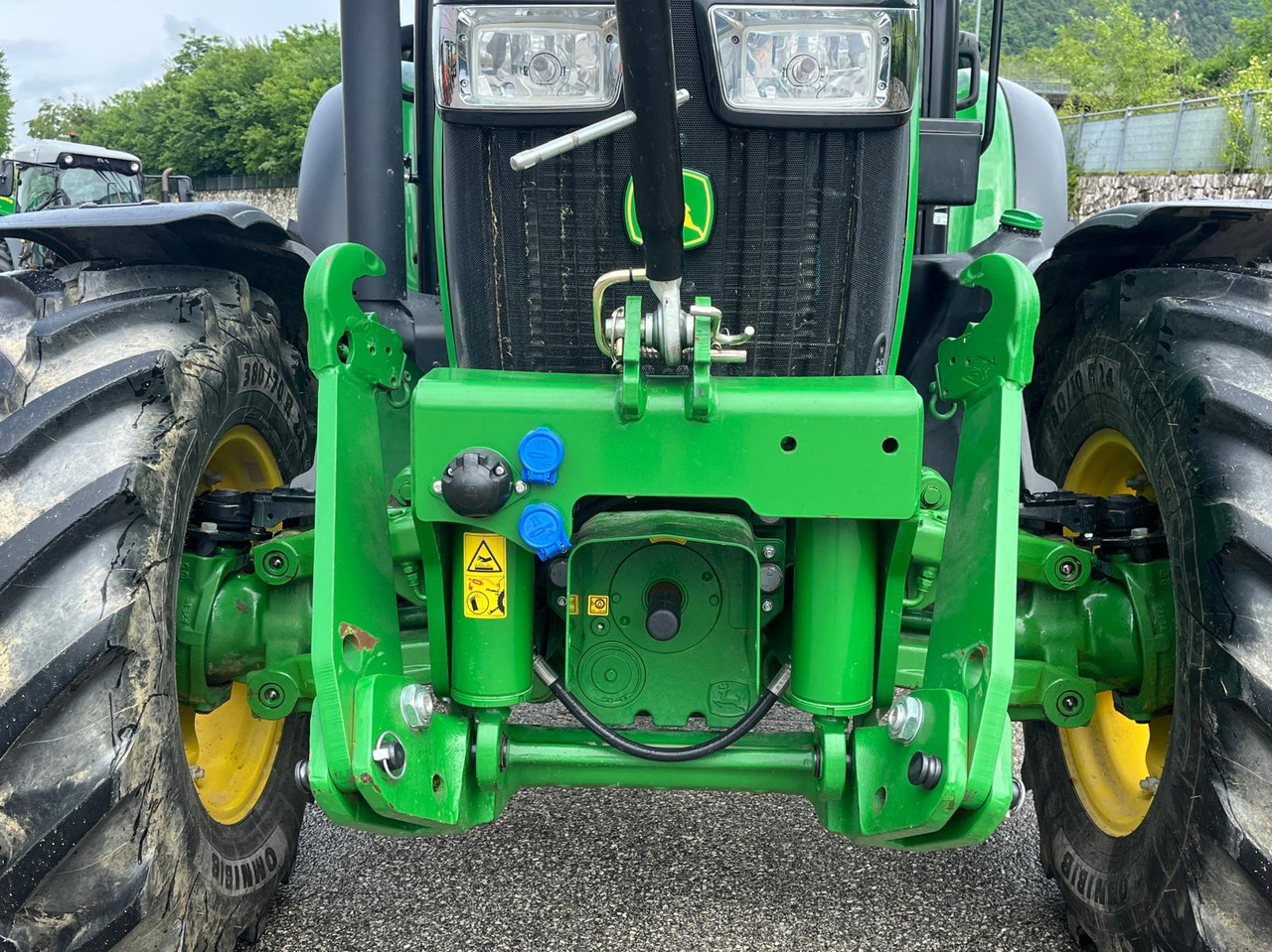JOHN DEERE 5115R - Traktor: obrázek 4 JOHN DEERE 5115R - Traktor: obrázek 4