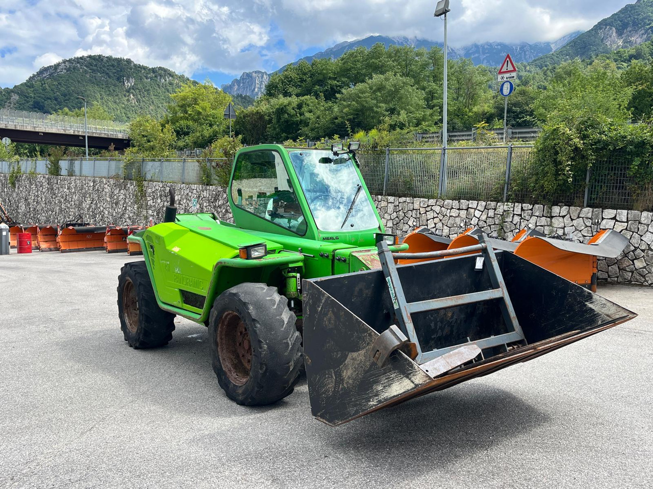 MERLO TELESCOPICO MERLO P 30.9 KT - Teleskopický manipulátor: obrázek 3 MERLO TELESCOPICO MERLO P 30.9 KT - Teleskopický manipulátor: obrázek 3