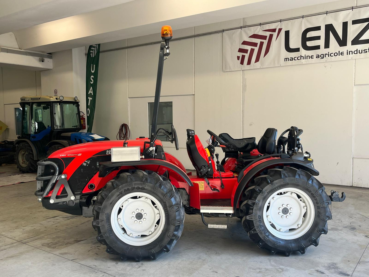 TRATTORE ANTONIO CARRARO TRX 10900R - Traktor: obrázek 3 TRATTORE ANTONIO CARRARO TRX 10900R - Traktor: obrázek 3