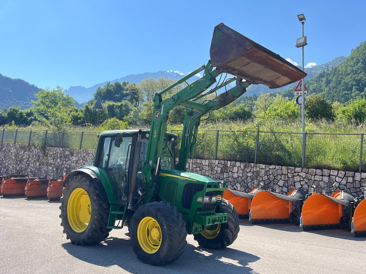 TRATTORE JOHN DEERE 6320 - Traktor: obrázek 3 TRATTORE JOHN DEERE 6320 - Traktor: obrázek 3