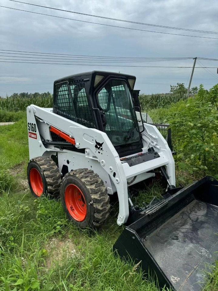 Smykový nakladač Bobcat S 160: obrázek 32