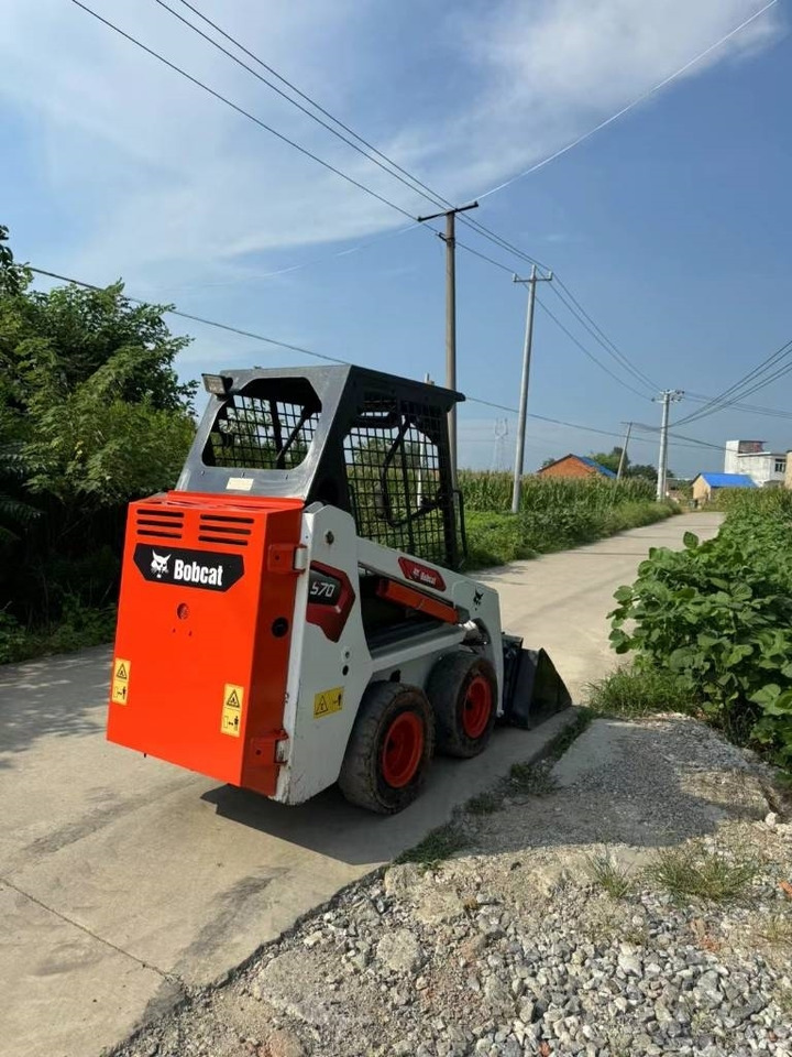 Bobcat S 70 - Smykový nakladač: obrázek 3 Bobcat S 70 - Smykový nakladač: obrázek 3