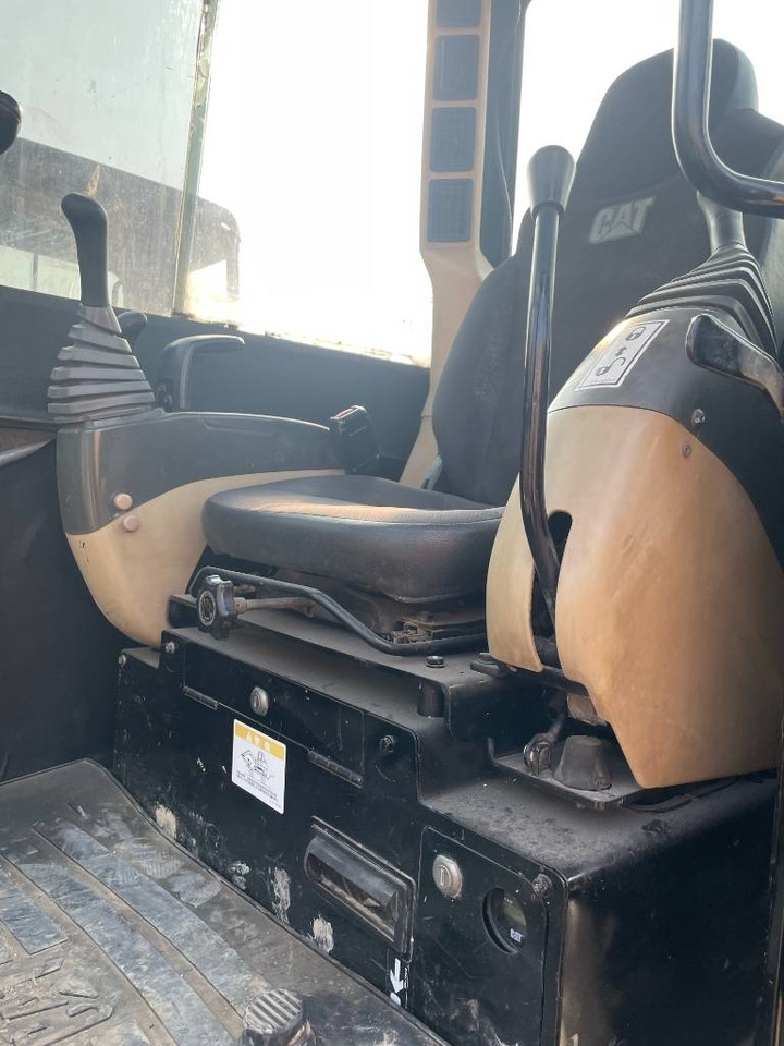 CAT 306 - Mini rýpadlo: obrázek 5 CAT 306 - Mini rýpadlo: obrázek 5